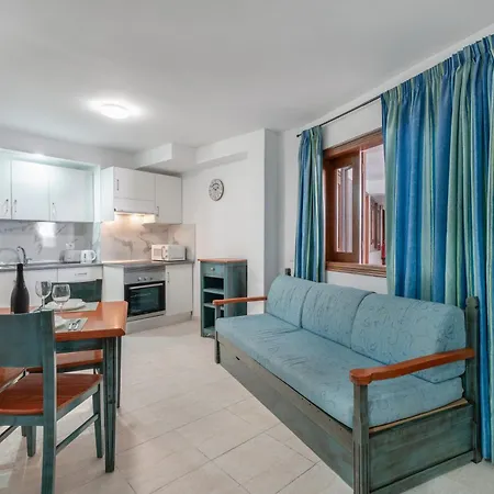 Flores 1d * Адехе